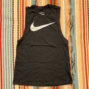 Nike Muscle Tank